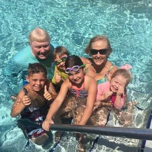 Meet your Posher, Rebecca